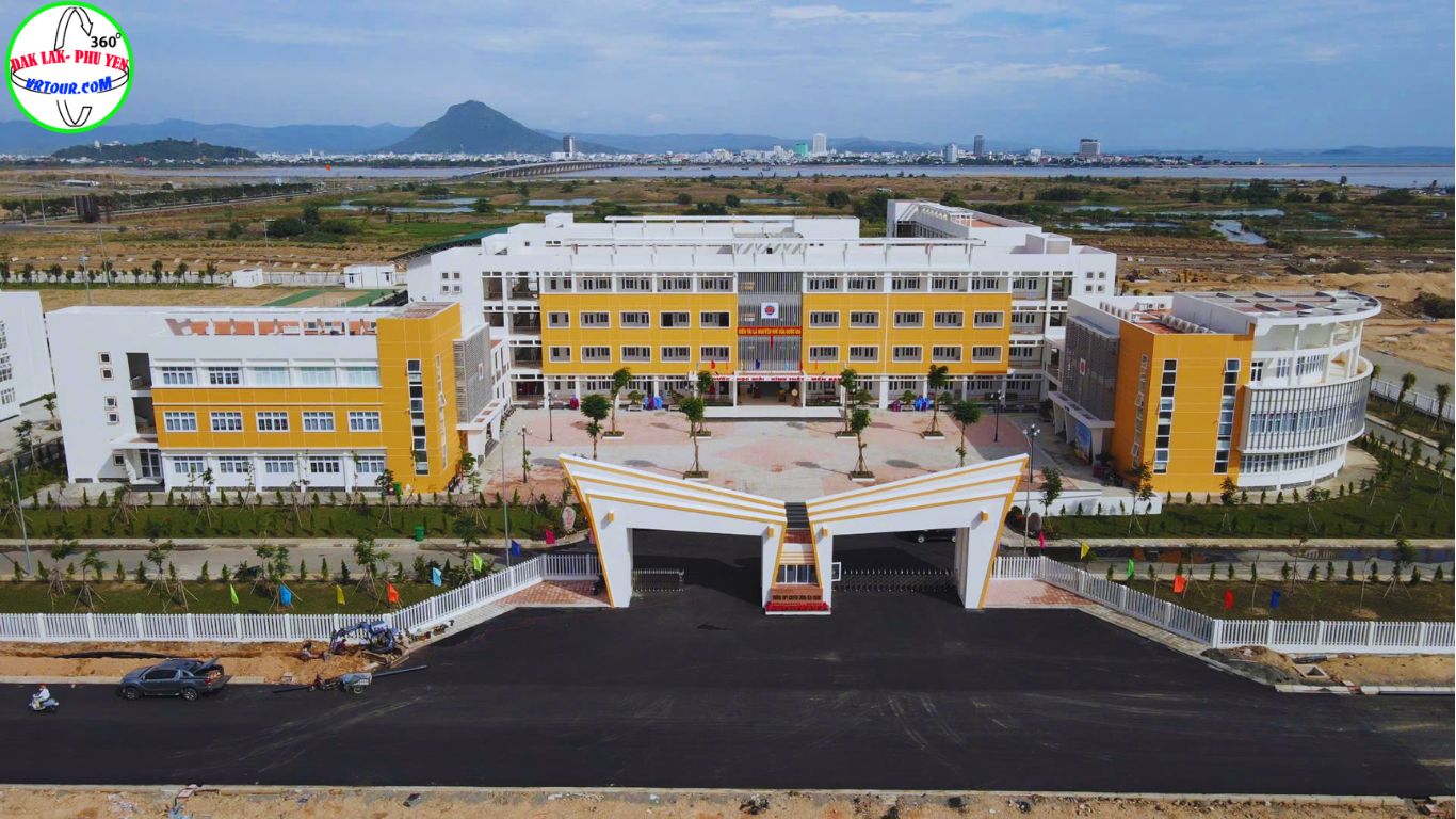 THPT Lương Văn Chánh