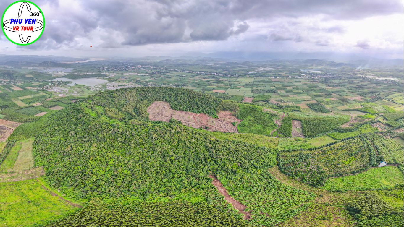 Núi lửa Mái Nhà